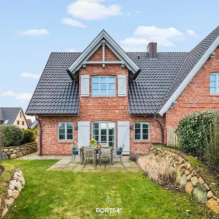Lee Am Koenigshafen Sylt