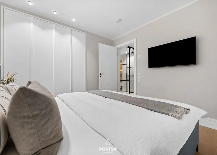 Lee Am Koenigshafen Sylt List